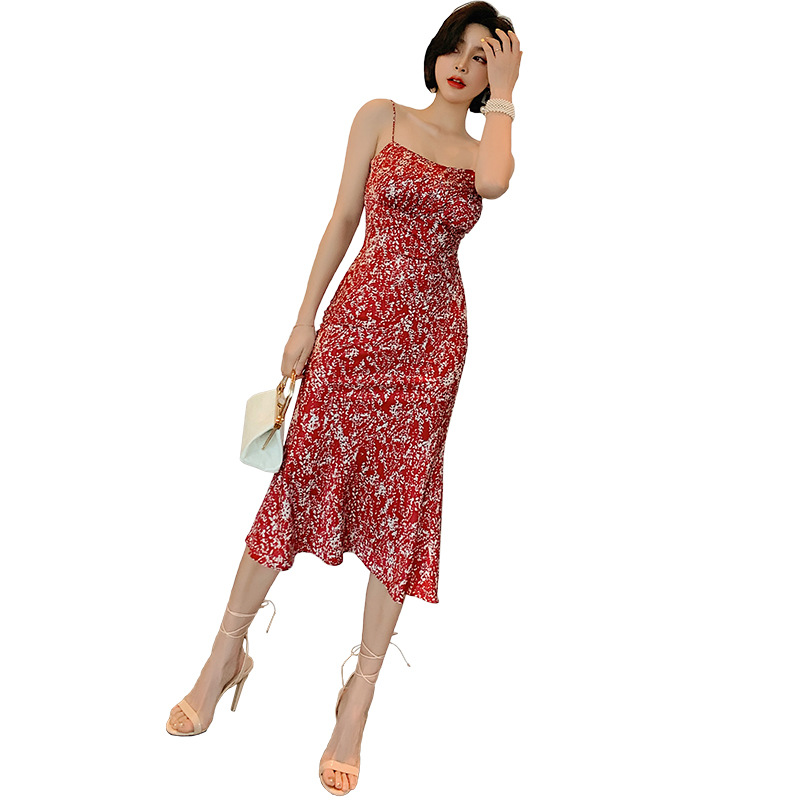 夏の新作ブランド婦人服 フレンチ風スリム花柄サテンサスペンダ - Summer Line Clothing Brand のレビューと価格